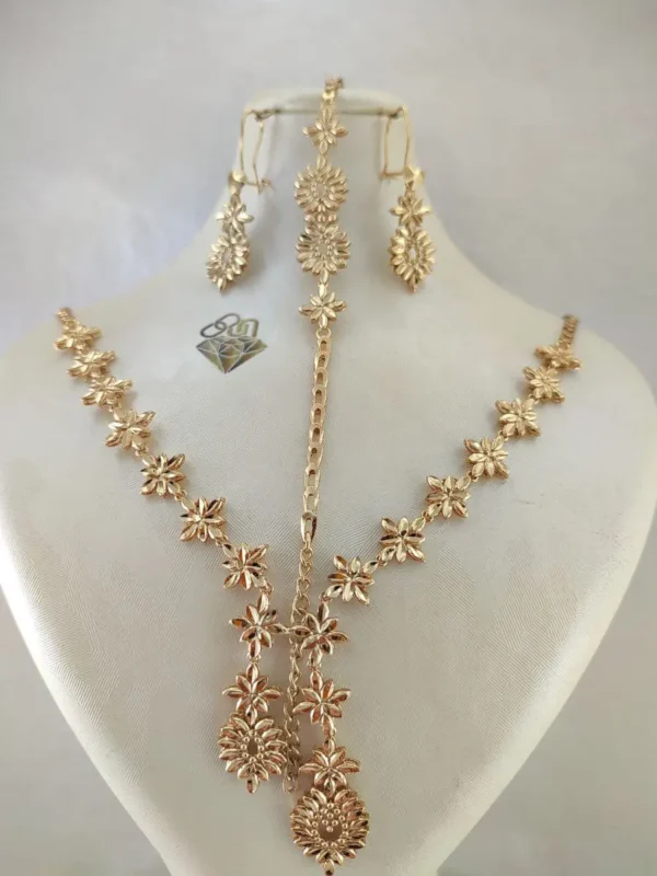 ست طرح ستاره و کهکشان